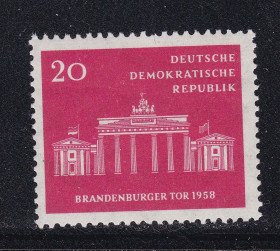 НДР, ФРН ГДР, ФРГ ^/--/^ Германия  ГДР / DDR  1958 г  MNH - архитектура - Бранденбургские ворота ^_^^^ Німеччина НДР / DDR 1958 MNH - архітектура - Бранденбурзькі ворота - фото фото фото
