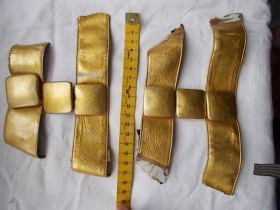 Інше Другое ^/--/^ Декор натуральная кожа цвет золото с пуговицами 2 штуки For Hand Made, поделок ^_^^^ Декор натуральна шкіра колір золото з гудзиками 2 штуки For Hand Made, виробок - фото фото фото