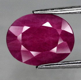 Рубін Рубин ^/--/^ Рубин натуральный  1.84 Ct. 9 x 7 x 2.7 mm ^_^^^ Рубін натуральний 1.84 Ct. 9 x 7 x 2.7 mm - фото фото фото