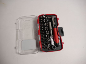 Ключі Ключи ^/--/^ Набір ключів і викруток parkside precision socket spanner set 23 предмети ^_^^^ Набор ключей и отверток parkside precision socket spanner set 23 предмета - фото фото фото