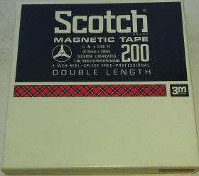 Інше Другое ^/--/^ Бобіни   (магнітна стрічка): SCOTCH Magnetic Tape 200   (USA) вживані   (візуально)  (12,5 см/5 /--/ Inch) ^_^^^ Бобины (магнитная лента): SCOTCH Magnetic Tape 200 (USA) употребляемые (визуально) - фото фото фото