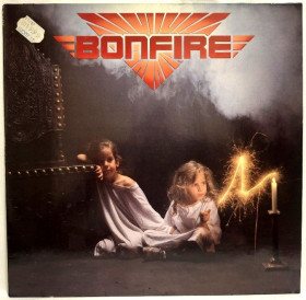 Платівки Пластинки ^/--/^ Bonfire - Don&amp;apos;t Touch The Light - 1986.   (LP). 12. Vinyl. Пластинка. Germany. ^_^^^ Bonfire - Don&amp;apos;t Touch The Light - 1986. 12.Vinyl. Пластинка. Germany. - фото фото фото