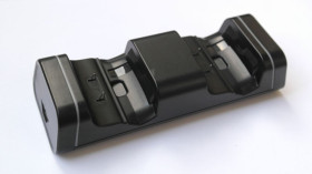 Інші аксесуари Другие аксессуары ^/--/^ Dual charging dock for x-one s/x controller - фото фото фото