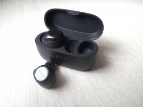 Bluetooth гарнітури Bluetooth гарнитуры ^/--/^ Навушник лівий з кейсом Jabra Elite Active 75 /--/ t Grey оригінал ^_^^^ Наушник левый с кейсом Jabra Elite Active 75 /--/ t Grey - фото фото фото