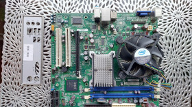 Материнські плати Материнские платы ^/--/^ Продам материнську плату Intel DG /--/ 41 /--/ RQ  (s /--/ 775, Intel G /--/ 41, PCI-E 2.x x /--/ 16) з процом і кулером ^_^^^ Продам материнскую плату Intel DG /--/ 41 /--/ RQ (s /--/ 775, Intel G /--/ 41, PCI-E 2.x x /--/ 16) с процом и кулером - фото фото фото