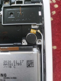 Динаміки, мікрофони Динамики, микрофоны ^/--/^ вибромотор вибрация samsung подходит ко всем моделям линейки A ^_^^^ Вібрація samsung підходить до всіх моделей лінійки A - фото фото фото