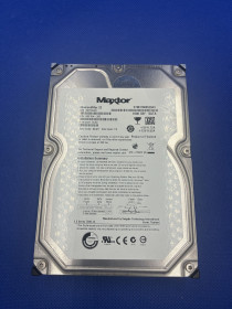Жорсткі диски Жесткие диски ^/--/^ Винчестер HDD Maxtor 1 /--/ Tb  (уставший) ^_^^^ Вінчестер HDD Maxtor 1 /--/ Tb (втомлений) - фото фото фото