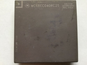 Процесори Процессоры ^/--/^ Motorola MC /--/ 68 /--/ EC /--/ 040 /--/ RC /--/ 25 PGA /--/ 179 25 МГц процесор колекційний  (8006-98) ^_^^^ Motorola MC /--/ 68 /--/ EC /--/ 040 /--/ RC /--/ 25 PGA /--/ 179 25 МГц процессор коллекционный (8006-98) - фото фото фото