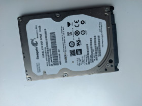 Жорсткі диски Жесткие диски ^/--/^ Seagate Momentus Thin 320 /--/ GB 7200 /--/ rpm 16 /--/ MB ST /--/ 320 /--/ LT /--/ 007 2.5 SATA II - фото фото фото