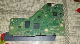Жорсткі диски Жесткие диски ^/--/^ Плата жорсткого диска Western Digital 2060-800068-001 rev P /--/ 2 ^_^^^ Плата жесткого диска Western Digital 2060-800068-001 rev P /--/ 2 - фото фото фото