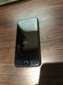 Apple iPhone Apple iPhone ^/--/^ iPhone SE 2-го покоління  (2020) / Не перевірений / Пошкоджений роз’єм заряджання / Без iCloud [169] ^_^^^ iPhone SE 2-го поколения (2020) / Не проверенный / Поврежденный разъем заряжания / Без iCloud [169] - фото фото фото
