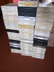 Приводи Приводы ^/--/^ Floppy FDD 3.5&amp;quot; дисководи, надлишки з запасів ^_^^^ Floppy FDD 3.5&amp;quot; дисководы, излишки из запасов - фото фото фото