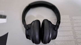 Навушники Наушники ^/--/^ Навушники Anker SoundCore Q /--/ 20 /--/ i Black ^_^^^ Наушники Anker SoundCore Q /--/ 20 /--/ i Black - фото фото фото