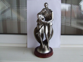 Статуетки, Скульптури, Фігурки, Фарфор Статуэтки, Скульптуры, Фигурки, Фарфор ^/--/^ Влюбленные раз. 29 х 12 см. 1970 гг. металл или.. вес 1000 гр. СССР ^_^^^ Закохані раз. 29 х 12 см. 1970 рр. метал або.. вага 1000 гр. СРСР - фото фото фото