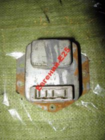  ^/--/^ Реле регулятор напряжения Ява 350.638. 12 V ^_^^^ Реле регулятор напруги Ява 350.638. 12 V - фото фото фото