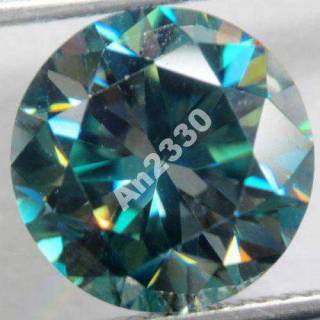 Діамант Бриллиант ^/--/^ Сине-зелёный бриллиант 1,00 ct 6.70 мм VS /--/ 2   (муассанит) ^_^^^ Синьо-зелений діамант 1,00 ct 6.70 мм VS /--/ 2 (муасаніт) - фото фото фото
