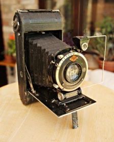Інше Другое ^/--/^ ФОТОАППАРАТ - Agfa Standard 1926-31 год - Германия - f:4.5/10.5 /--/ cm ^_^^^ Agfa Standard 1926-31 рік - Німеччина - f:4.5/10.5 /--/ cm - фото фото фото