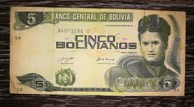 Болівія Боливия ^/--/^ BOLIVIA Боливия 5 боливиано 1993, 28 ноября 1986, подпись: Boada, Pantoja. Печать: FMNTC ^_^^^ Болівія 5 болівіано 1993, 28 листопада 1986, підпис: Boada, Pantoja. Печатка: FMNTC - фото фото фото
