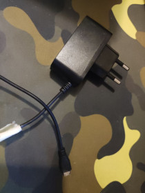 Зарядні пристрої Зарядные устройства ^/--/^ Зарядное устройство Sertec ST-032 MicroUSB ^_^^^ Зарядний пристрій Sertec ST-032 MicroUSB - фото фото фото