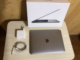 Apple MacBook Apple MacBook ^/--/^ ноутбук MacBook Pro Retina A /--/ 1706  2017/ 8 /--/ gb/SSD 512 /--/ GB/ tachbar/ 5 годин ^_^^^ ноутбук MacBook Pro Retina A /--/ 1706 2017/ 8 /--/ gb/SSD 612/ tachbar/ 5 часов - фото фото фото