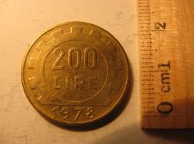 Італія і Ватикан Италия и Ватикан ^/--/^ 200 Лір Лир Італія Италия ITALIANA 1978 рік ^_^^^ 200 Лир Лир Италия ITALIANA 1978 год - фото фото фото