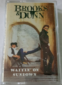 Касети Кассеты ^/--/^ BROOKS &amp; DUNN Waitin&amp;apos; On Sundown. Cassette US ^_^^^ BROOKS & Amp; DUNN Waitin & Amp; On Sundown. Cassette US - фото фото фото