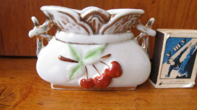 Статуетки, Скульптури, Фігурки, Фарфор Статуэтки, Скульптуры, Фигурки, Фарфор ^/--/^ Салфетница. Ваза. Вишни. ^_^^^ Салфетниця. Ваза. Вишні. - фото фото фото