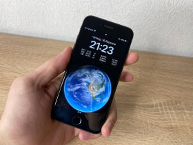 Apple iPhone Apple iPhone ^/--/^ Apple iPhone SE 2020 64 gb ідеал гарний стан процесор як в 11 pro ^_^^^ Apple iPhone SE 2020 64 gb идеал хорошее состояние процессор как в 11 pro - фото фото фото