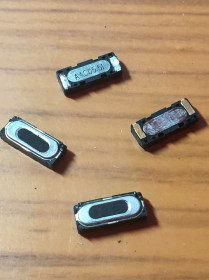 Динаміки, мікрофони Динамики, микрофоны ^/--/^ Динамік motorola v /--/ 3, v /--/ 3 /--/ i, v /--/ 6, v /--/ 80, w /--/ 205, z /--/ 3, z /--/ 6 ^_^^^ Динамик motorola v /--/ 3, v /--/ 3 /--/ i, v /--/ 6, v /--/ 80, w /--/ 205, z /--/ 3, z /--/ 6 - фото фото фото