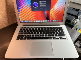 Apple MacBook Apple MacBook ^/--/^ Macbook Air. A /--/ 1466. 2015 /--/ год ^_^^^ Macbook Air. A /--/ 1466. 2015 рік - фото фото фото