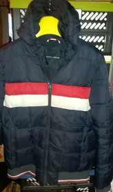 Пуховики Пуховики ^/--/^ теплая под зиму фирменная куртка синяя TOMMY HILFIGER из Германии ^_^^^ тепла під зиму фірмова куртка синя TOMMY HILFIGER з Німеччини - фото фото фото