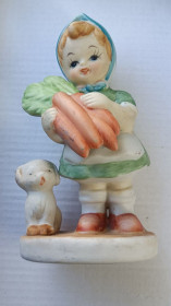 Статуетки, Скульптури, Фігурки, Фарфор Статуэтки, Скульптуры, Фигурки, Фарфор ^/--/^ Дівчинка селянка з морквою ^_^^^ Девочка крестьянка с морковью - фото фото фото