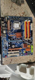Материнські плати Материнские платы ^/--/^ Мат. плата Gigabyte GA-P /--/ 35-DS /--/ 3 /--/ P rev /--/ 2.1 LGA /--/ 775 P /--/ 35 PCI-E+GbLAN+1394 SATA RAID ATX 4 /--/ DDR /--/ 2 № 230512100 ^_^^^ Мат. плата Gigabyte GA-P /--/ 35-DS /--/ 3 /--/ P rev /--/ 2.1 LGA /--/ 775 P /--/ 35 PCI-E+GbLAN+1394 SATA RAID ATX 4 /--/ DDR /--/ 2 No 230512100 - фото фото фото