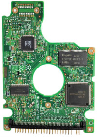Жорсткі диски Жесткие диски ^/--/^ Плата HDD PCB 36 /--/ H /--/ 6062 07 /--/ N /--/ 9084 Hitachi IC /--/ 25 /--/ N /--/ 010 /--/ ATCS /--/ 04 IC /--/ 25 /--/ N /--/ 020 /--/ ATCS /--/ 04 - фото фото фото