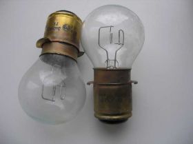 Лампи, лампочки Лампы, лампочки ^/--/^ Лампочка прожекторная ПЖ 24 V 340 W ^_^^^ Лампочка прожекторна ПЖ 24 V 340 W - фото фото фото