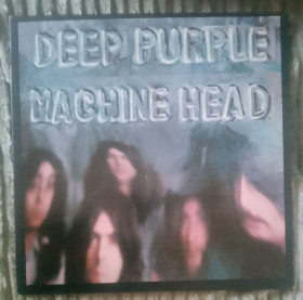 Платівки Пластинки ^/--/^ Deep Purple - Machine Head     (1972, Warner Bros. Rec P-8224 /--/ W, GF, silver OBI, OIS, Japan 1 /--/ st press). Cover - Vg+ Vinyl - Vg+     (мелкие косметические замечания в виде волосяных полосочек, потертостей, ничего грубого, звучит!). От двух скидка. ^_^^^ Deep Purple - Machine Head (1972, Warner Bros. Rec P-8224 /--/ W, GF, silver OBI, OIS, Japan 1 /--/ st press). Cover - Vg+ Vinyl - Vg+ (дрібні косметичні зауваження у вигляді волосяних смужок, потертостей, нічого грубого, звучить!). Від двох знижок. - фото фото фото