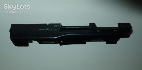 Корпуса Корпуса ^/--/^ Sony VAIO Панель SD Card VGN-AR /--/ 51 /--/ M, PCG-8 /--/ Z /--/ 1 /--/ M и др.    (накладка, крышка, SD карты) ^_^^^ Sony VAIO Панель SD Card VGN-AR /--/ 51 /--/ M, PCG-8 /--/ Z /--/ 1 /--/ M та ін. (накладка, кришка, SD карти) - фото фото фото
