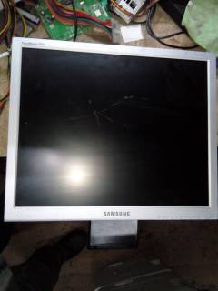 Samsung Samsung ^/--/^ ЖК монитор 19 дюймов Samsung SyncMaster 920 /--/ N №0712/3 ^_^^^ ЖК монітор 19 дюймів Samsung SyncMaster 920 /--/ N No /--/ 0712/3 - фото фото фото