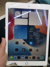 Apple iPad Apple iPad ^/--/^ #1234 Ipad Air 2 128 gb silver ^_^^^ #1235 Ipad Air 2 128 gb silver - фото фото фото