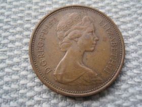 Єлизавета II (після ) Елизавета II (после ) ^/--/^ Великобритания 2 новых пенса 1971 года (L /--/ 144) ^_^^^ Велика Британія 2 нових пенси 1971 року (L /--/ 144) - фото фото фото