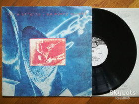 Платівки Пластинки ^/--/^ Даэр Стрэйтс-Dire Straits-On every street-Ex.+, Росія ^_^^^ Даэр Стрэйтс-Dire Straits-On every street-Ex.+, Россия - фото фото фото