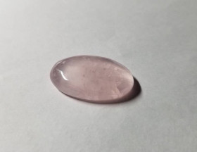 Кварц Кварц ^/--/^ Розовый кварц кабошон 25 Ct  27 х 16.7 х 7  мм ^_^^^ Рожевий кварц кабошон 25 Ct 27 х 16.7 х 7 мм - фото фото фото