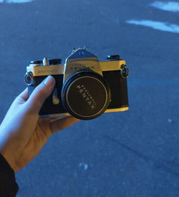 Вінтажні фотоапарати Винтажные фотоаппараты ^/--/^ Плівковий фотоапарат honeywell pentax фотоапарат ^_^^^ Пленочный фотоаппарат honeywell pentax фотоаппарат - фото фото фото