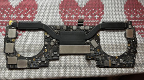 Материнські плати Материнские платы ^/--/^ Плата MacBook Pro A /--/ 1706 не стартує ^_^^^ Плата MacBook Pro A /--/ 1706 не стартует - фото фото фото