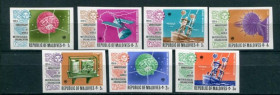 Освоєння космосу Освоение космоса ^/--/^ Мальдивы Maldives Space 1976 Mi 479-485 /--/ B MNH Cv 26,- ^_^^^ Maldives Space 1976 Mi 479-485 /--/ B MNH Cv 26 - фото фото фото