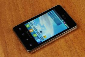 Плівки для екранів Пленки для экранов ^/--/^ Бронированная пленка для LG Optimus L /--/ 3 E /--/ 405 ^_^^^ Броньована плівка для LG Optimus L /--/ 3 E /--/ 405 - фото фото фото