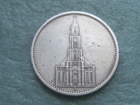 Германія (-) Германия (-) ^/--/^ Германия 5 Марок 1935 А, Кирха. ТРЕТИЙ РЕЙХ. СЕРЕБРО. Оригинал. Состояние! ^_^^^ Німеччина 5 Марок 1935 А, Кірха. Третій Рейх. СЕРЕБРО. Оригінал. Стан! - фото фото фото