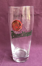 Бокали Бокалы ^/--/^ Келих / бокал / кухоль для пива Pilsner Urquell 0.5 л. Скло. Чехія. ^_^^^ Келых / бокал / кружок для пива Pilsner Urquell 0.5 л. Стекло. Чехия. - фото фото фото