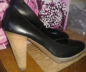 Туфлі Туфли ^/--/^ чорні класичні туфлі р /--/ 39 Max Shoes не часто ^_^^^ черные классические туфли р /--/ 39 Max Shoes не часто - фото фото фото