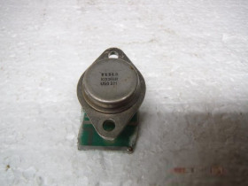 Транзистори Транзисторы ^/--/^ Транзистор Tesla KD /--/ 336 /--/ B  100 /--/ B - 8 /--/ A ^_^^^ Транзистор Tesla KD /--/ 336 /--/ B 100 /--/ B - 8 /--/ A - фото фото фото